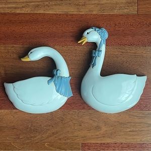 Vintage 80s Burwood 2814 Goose Wall Pocket Plaque Decor Pocket Bonnet